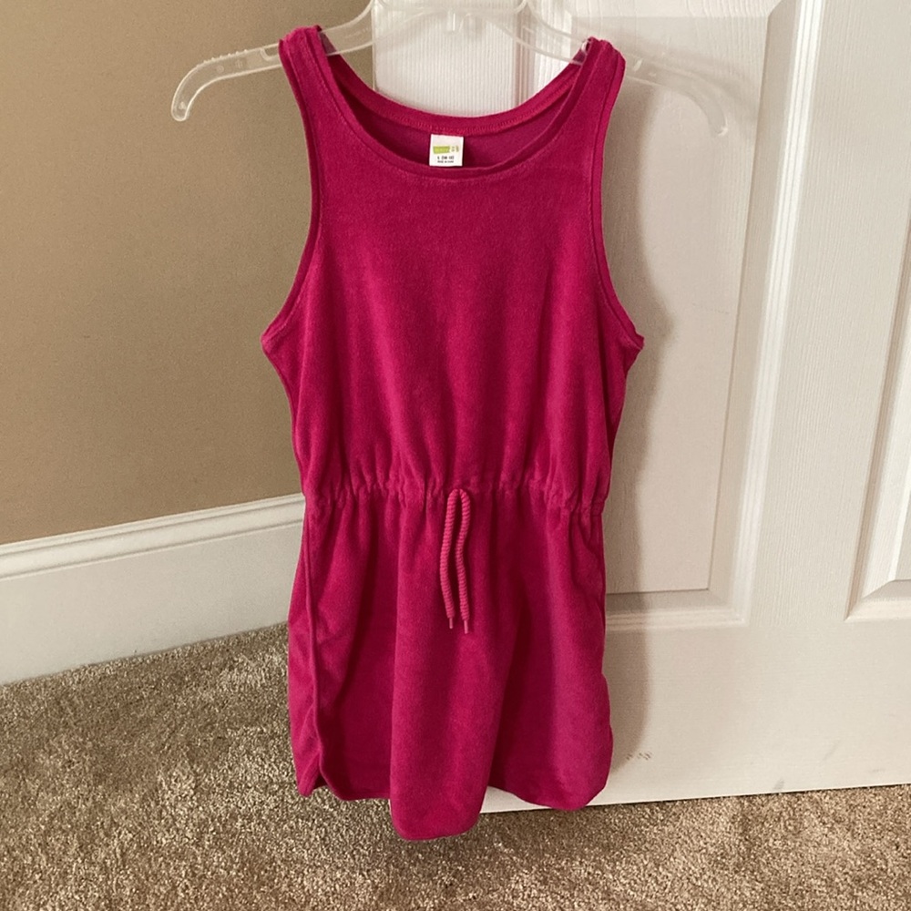 Girls robe pink hardly used. Coverup